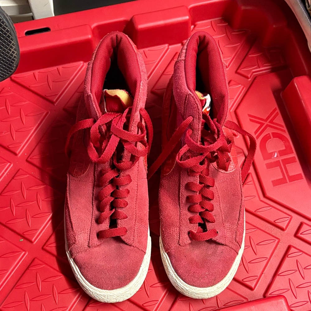 Red Nike Blazer Hi-Top sneakers
